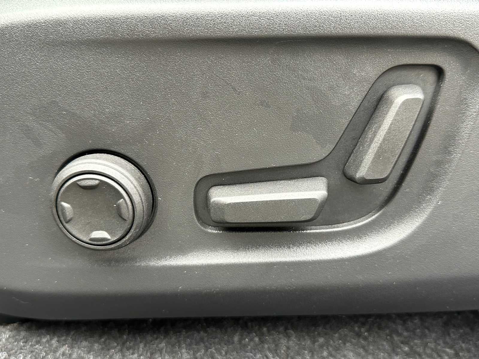 2023 Volvo C40 Recharge Pure Electric Ultimate