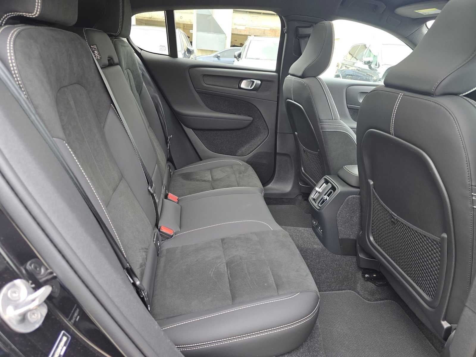2023 Volvo C40 Recharge Pure Electric Ultimate