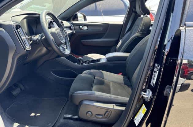 2023 Volvo C40 Recharge Pure Electric Ultimate