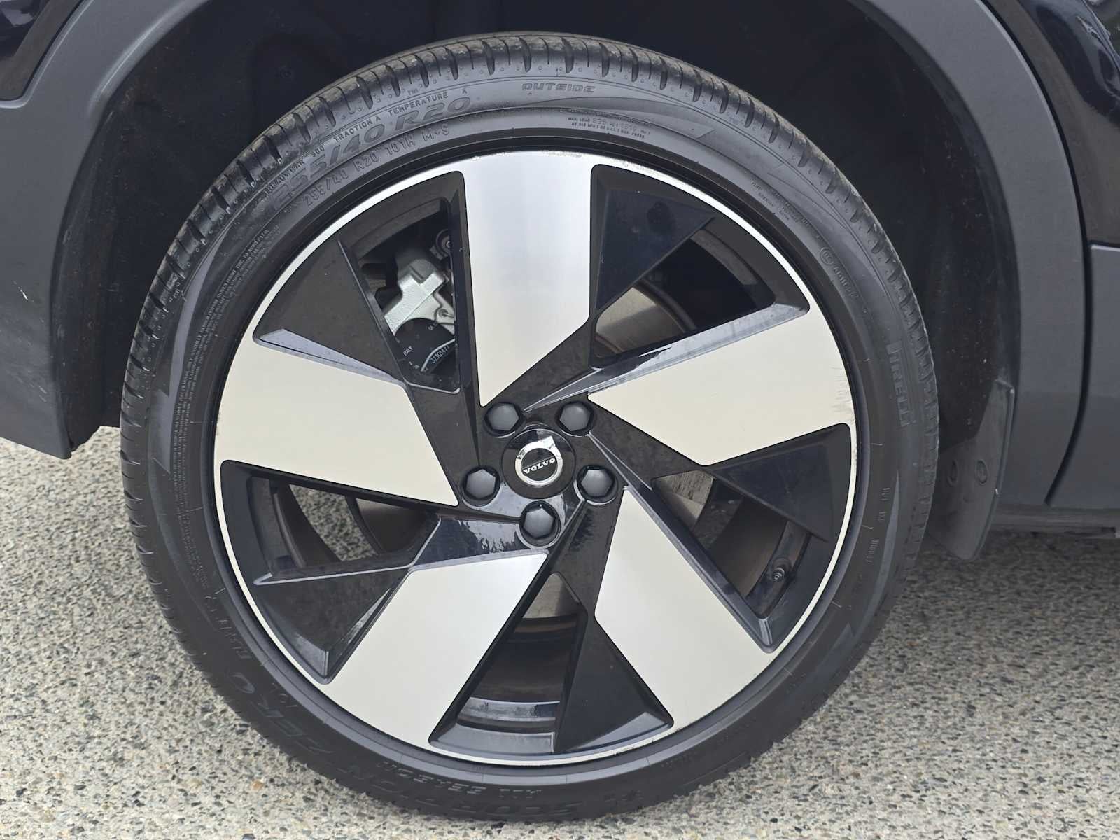 2023 Volvo C40 Recharge Pure Electric Ultimate