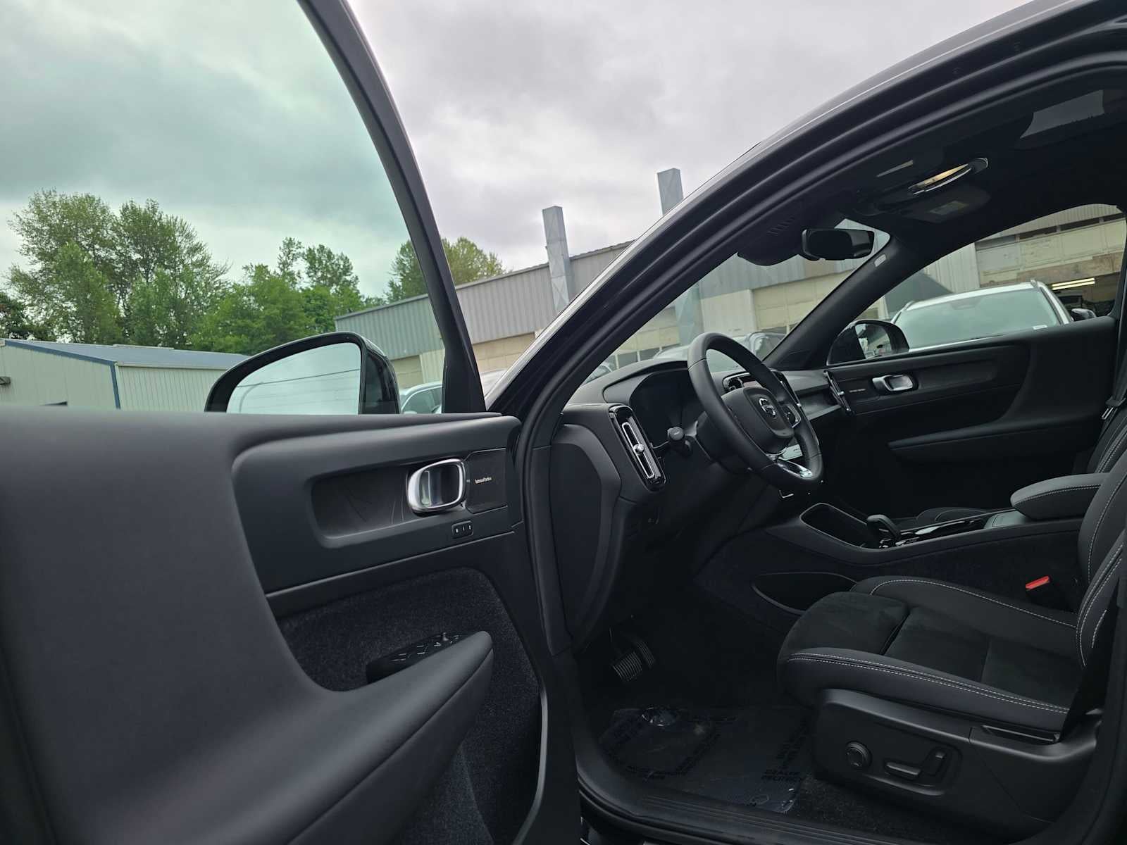 2023 Volvo C40 Recharge Pure Electric Ultimate