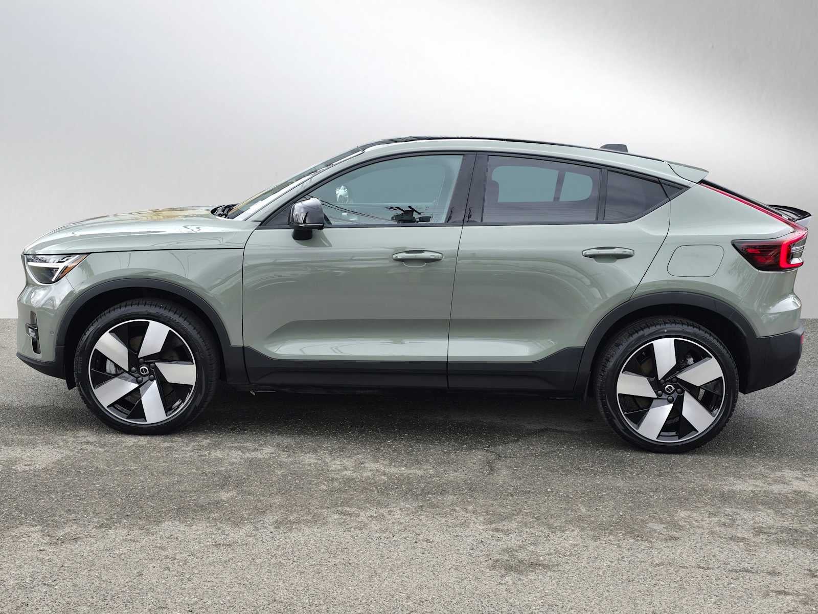 2023 Volvo C40 Recharge Pure Electric Ultimate