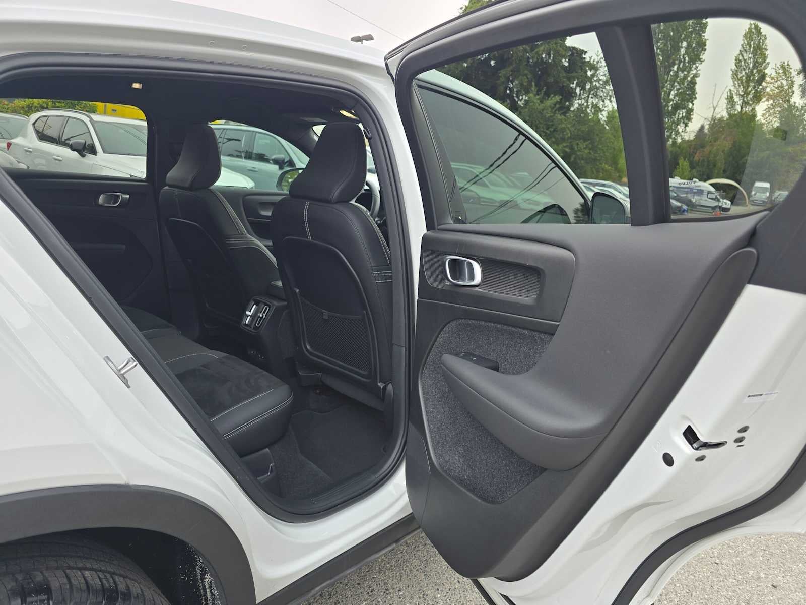 2023 Volvo C40 Recharge Pure Electric Ultimate