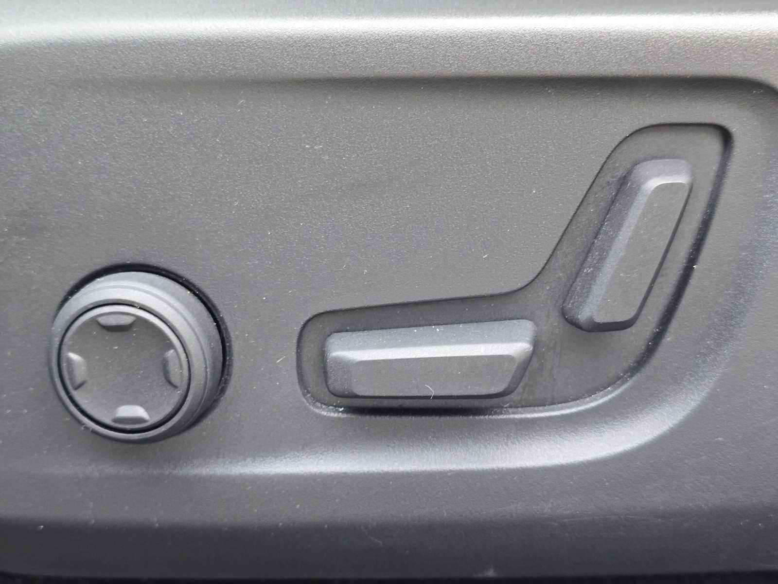 2023 Volvo C40 Recharge Pure Electric Ultimate