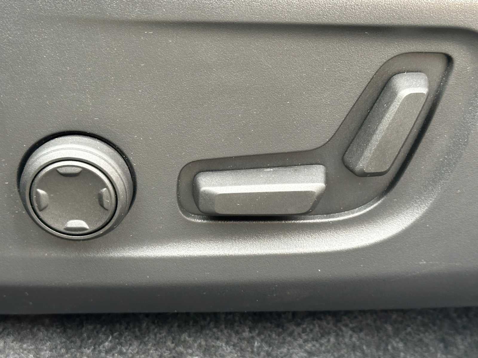 2023 Volvo C40 Recharge Pure Electric Ultimate