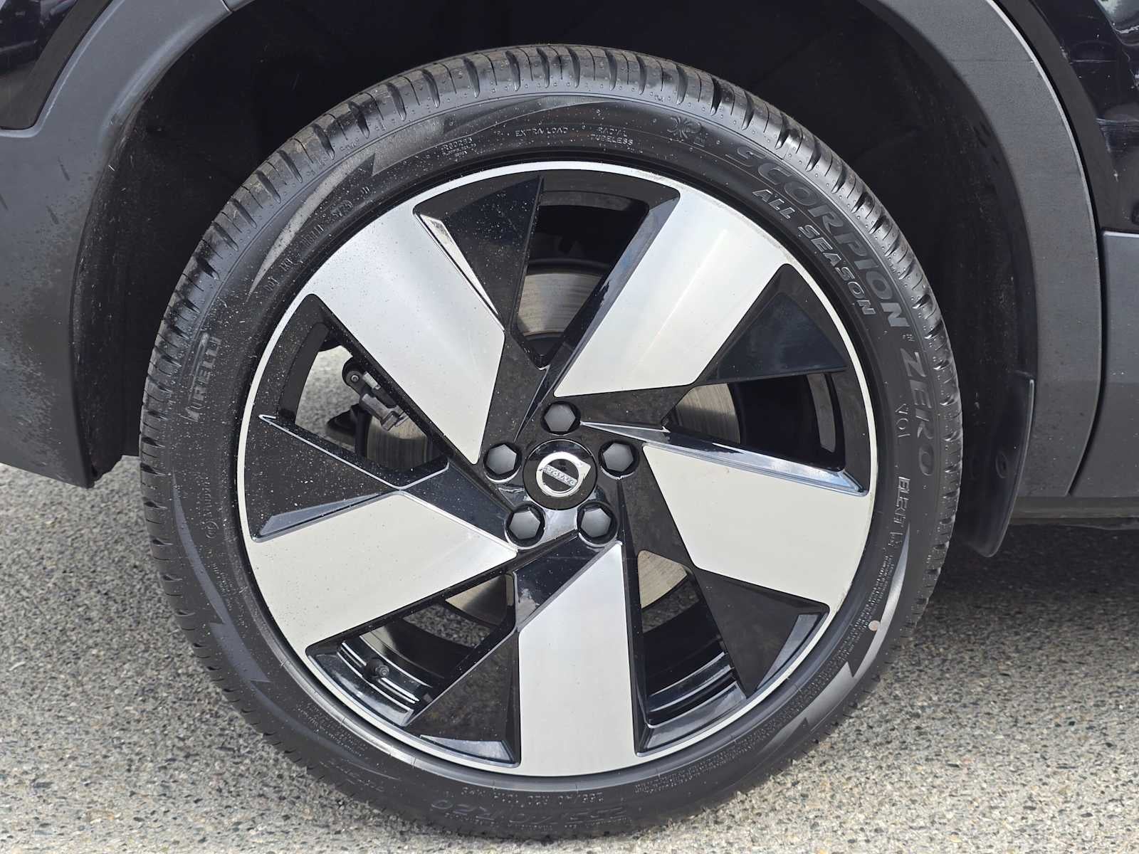 2023 Volvo C40 Recharge Pure Electric Ultimate