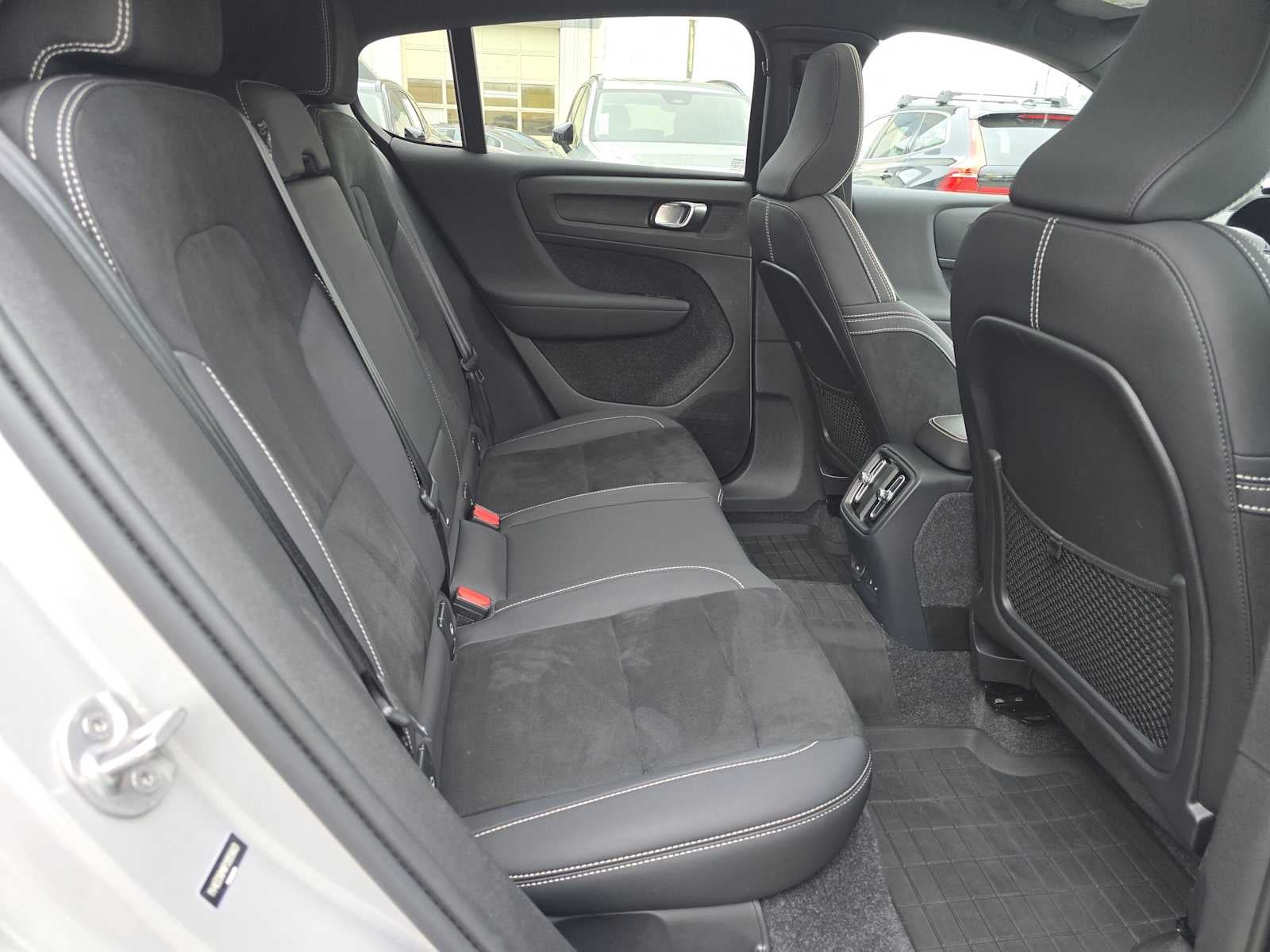 2023 Volvo C40 Recharge Pure Electric Ultimate