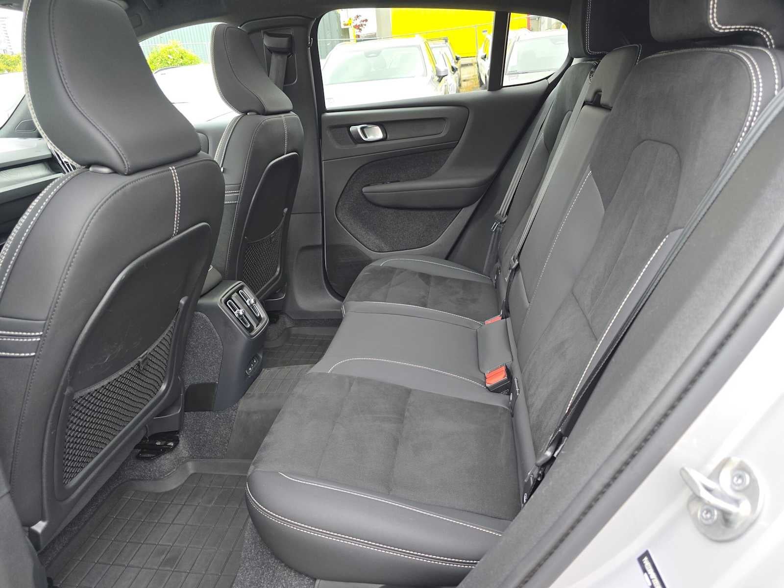 2023 Volvo C40 Recharge Pure Electric Ultimate