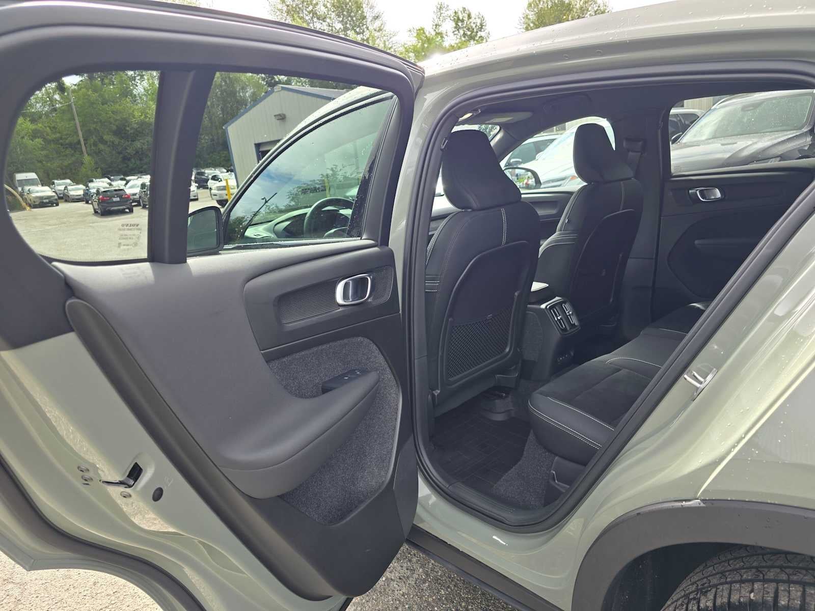 2023 Volvo C40 Recharge Pure Electric Ultimate
