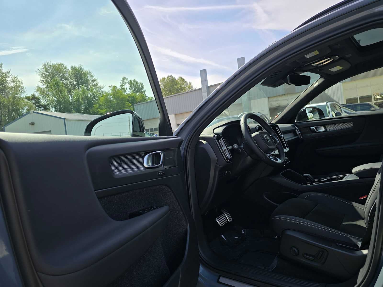 2022 Volvo XC40 Recharge Pure Electric Twin Ultimate