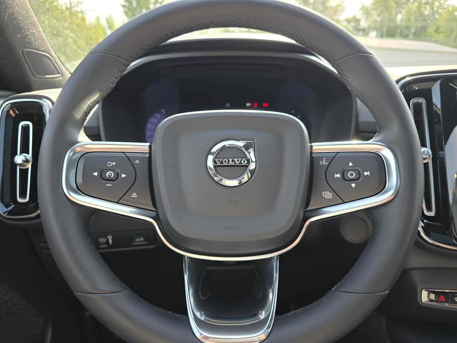 2022 Volvo XC40 Recharge Pure Electric Twin Ultimate