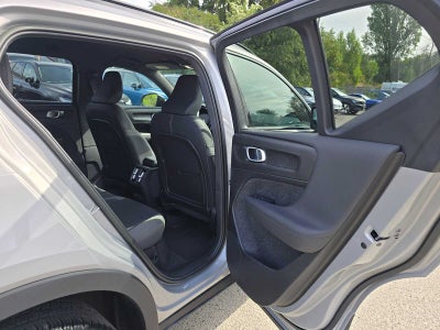 2023 Volvo XC40 Recharge Pure Electric Core