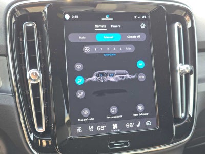 2023 Volvo XC40 Recharge Pure Electric Core