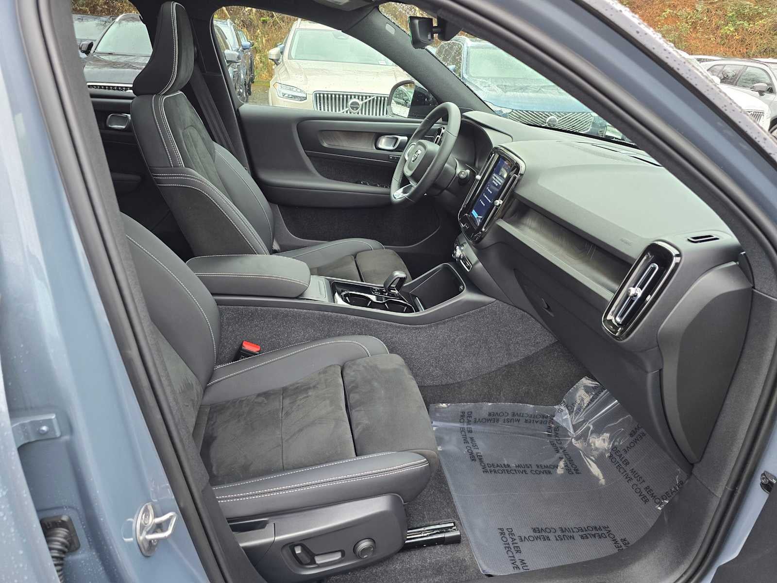 2023 Volvo XC40 Recharge Pure Electric Ultimate