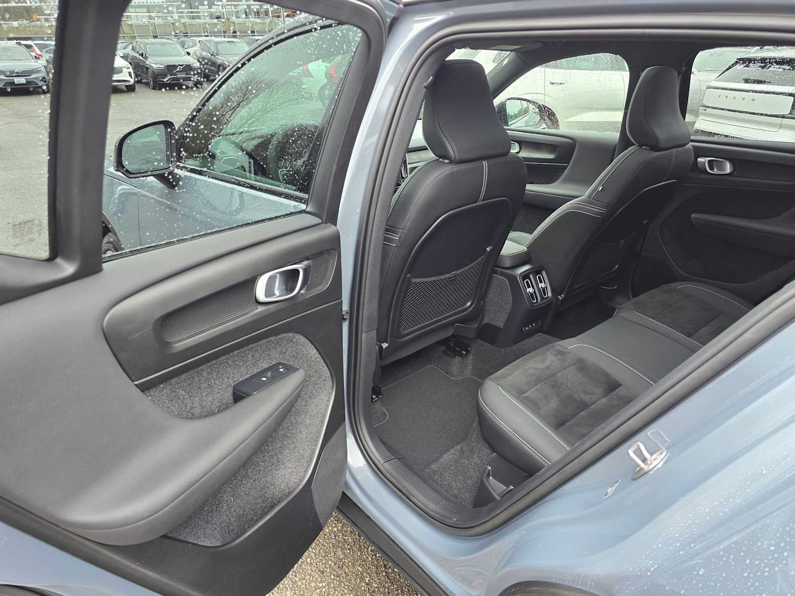 2023 Volvo XC40 Recharge Pure Electric Ultimate