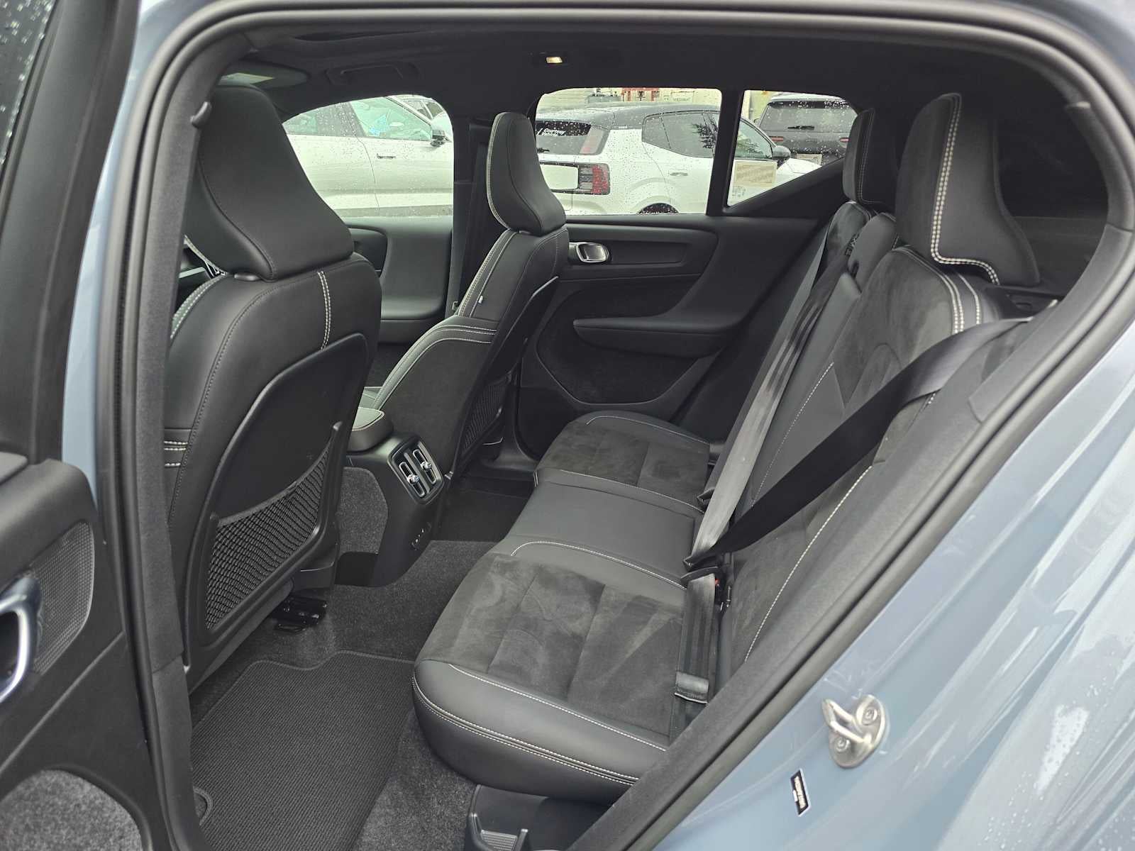 2023 Volvo XC40 Recharge Pure Electric Ultimate