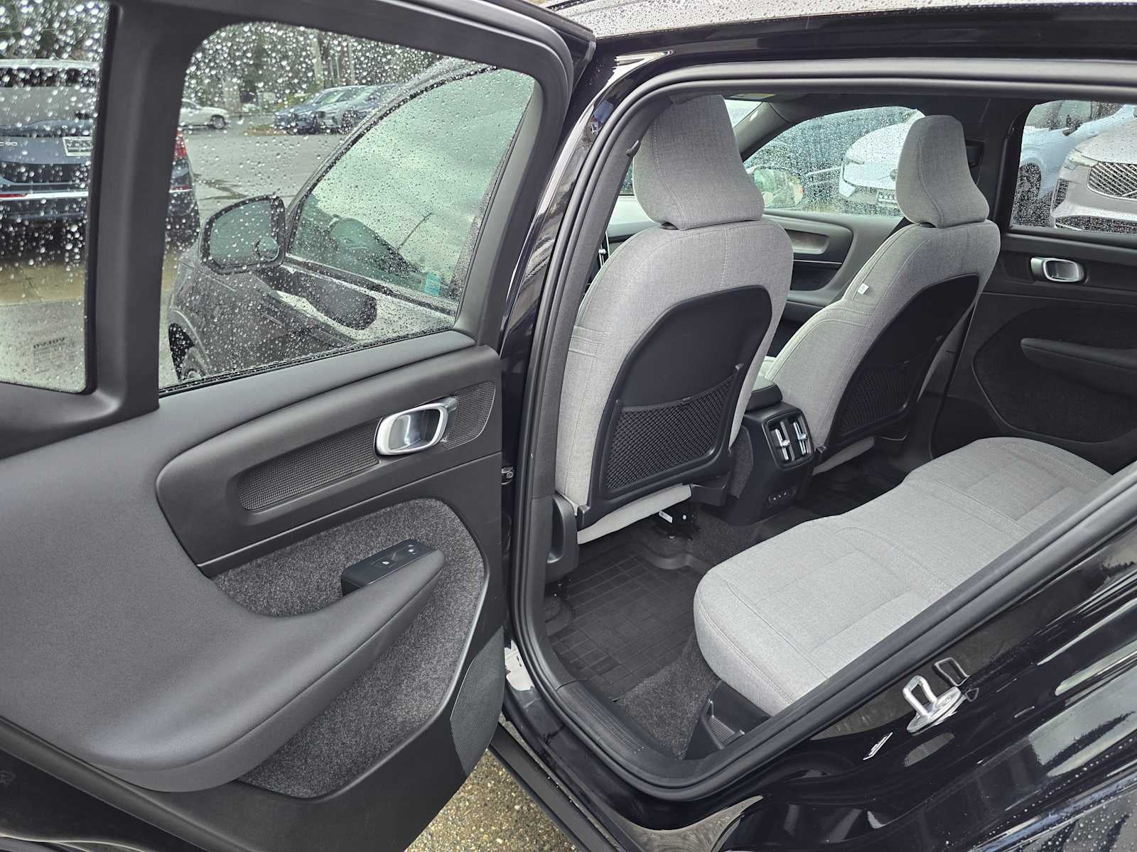 2023 Volvo XC40 Recharge Pure Electric Ultimate