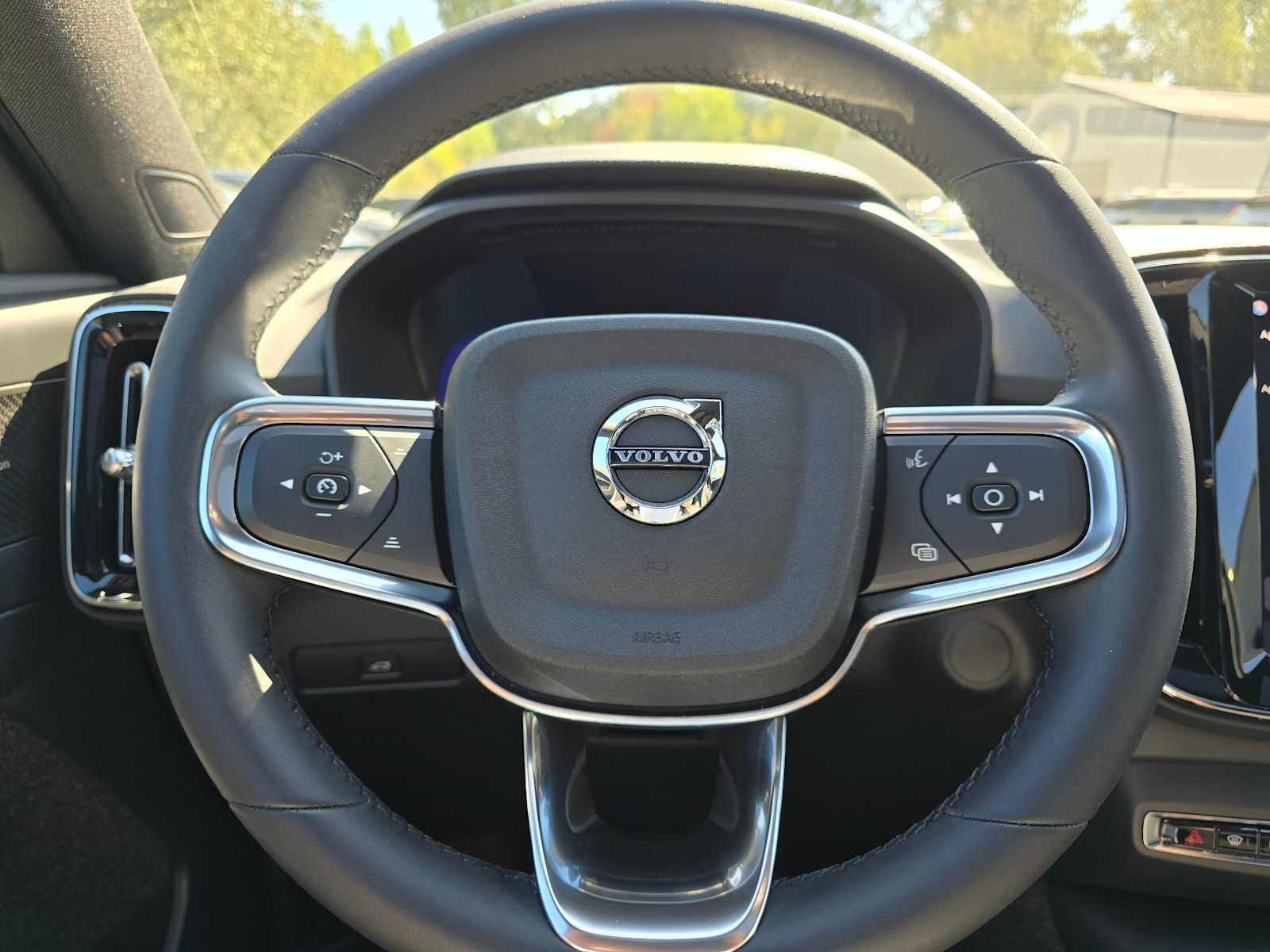 2023 Volvo XC40 Recharge Pure Electric Ultimate