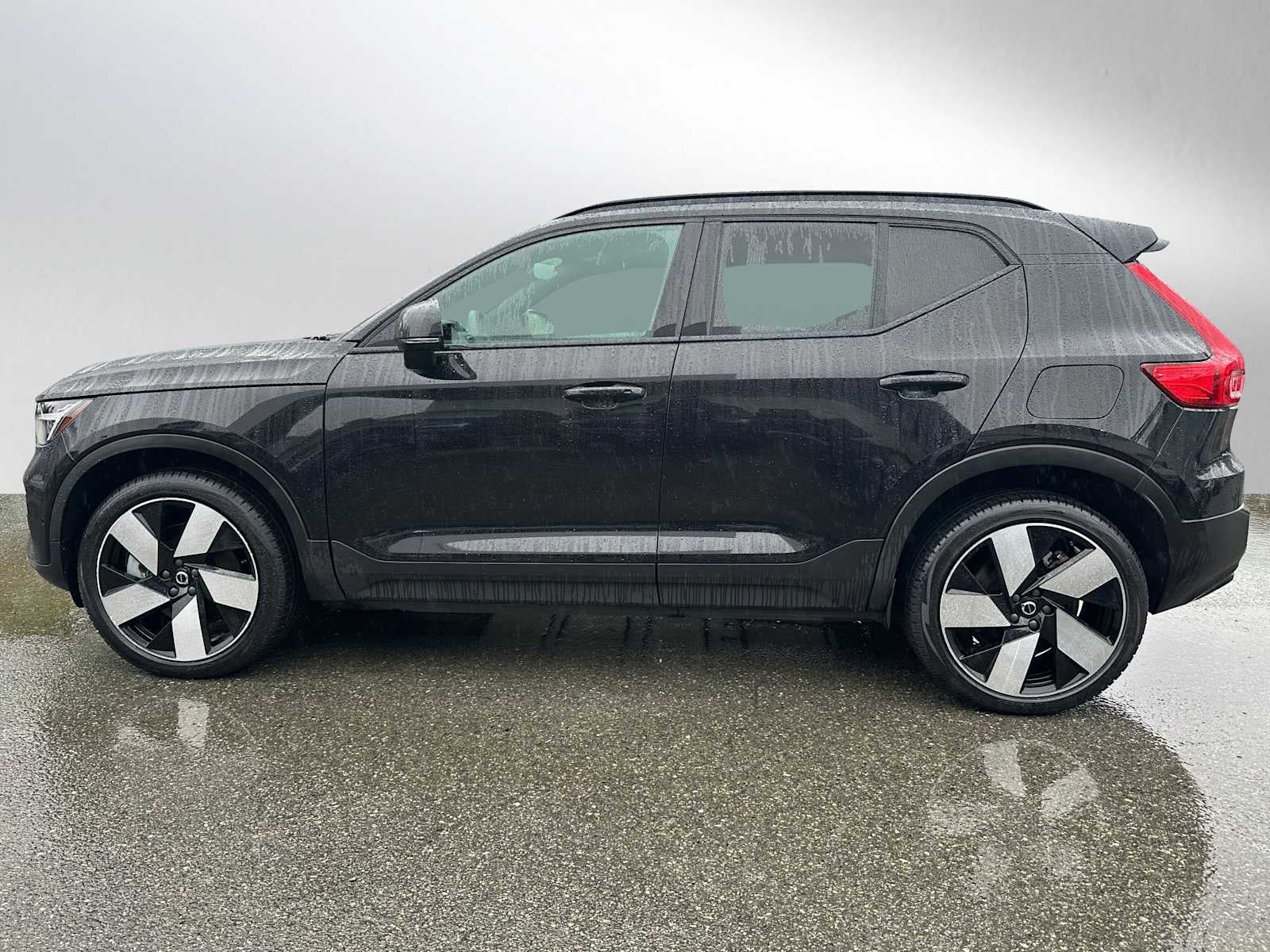 2023 Volvo XC40 Recharge Pure Electric Ultimate