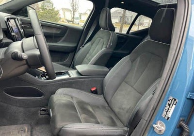 2023 Volvo XC40 Recharge Pure Electric Ultimate