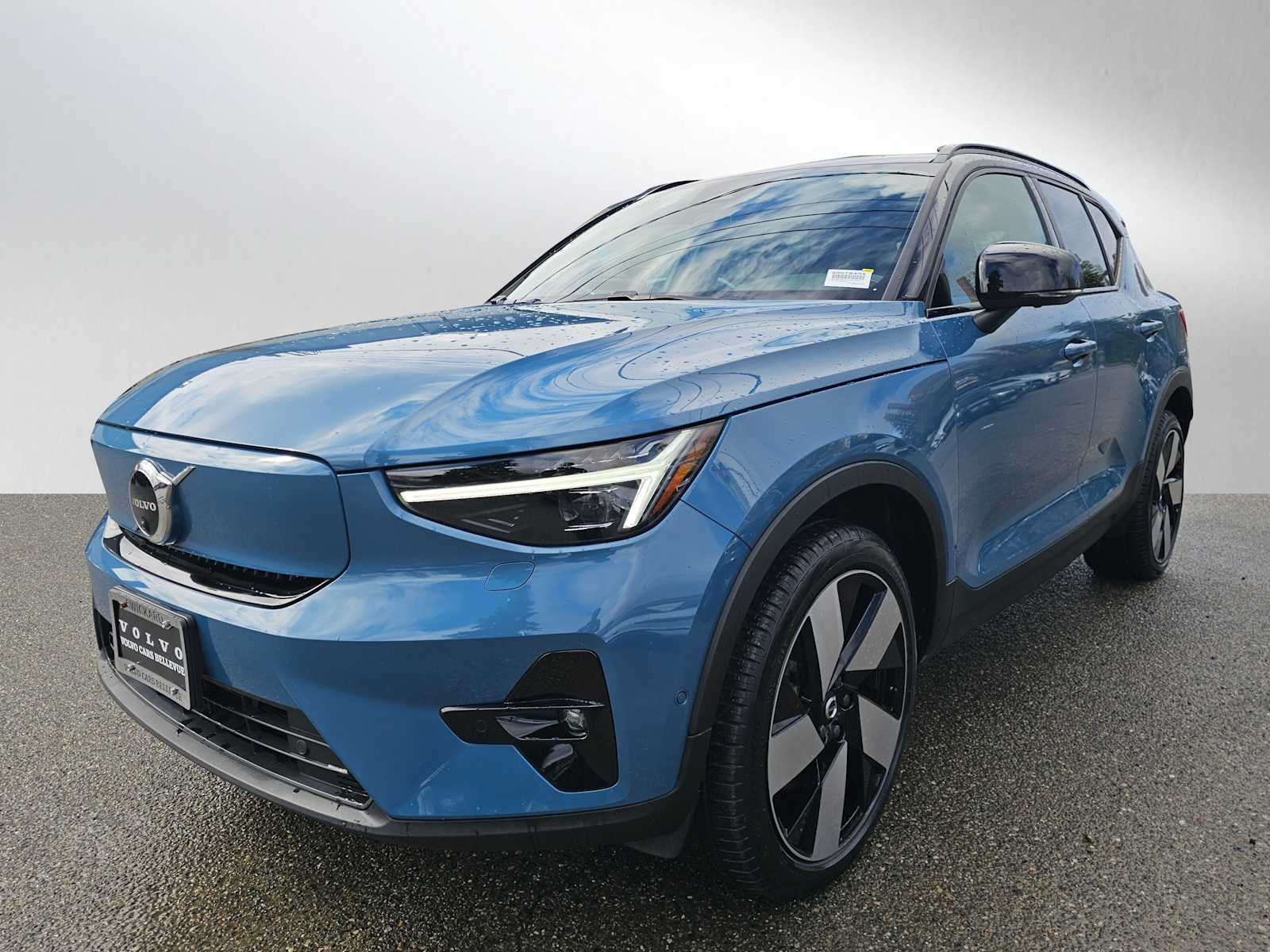 2023 Volvo XC40 Recharge Pure Electric Ultimate