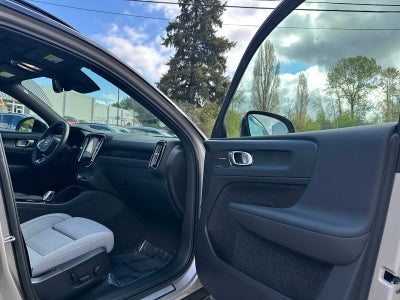 2023 Volvo XC40 Recharge Pure Electric Ultimate