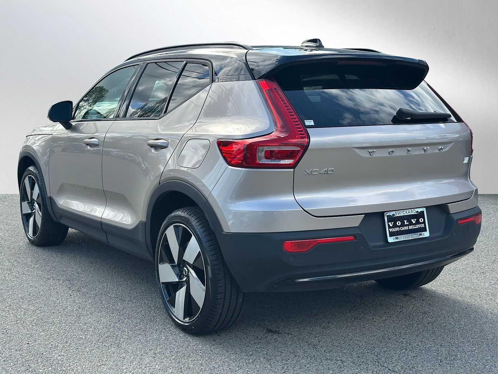 2023 Volvo XC40 Recharge Pure Electric Ultimate