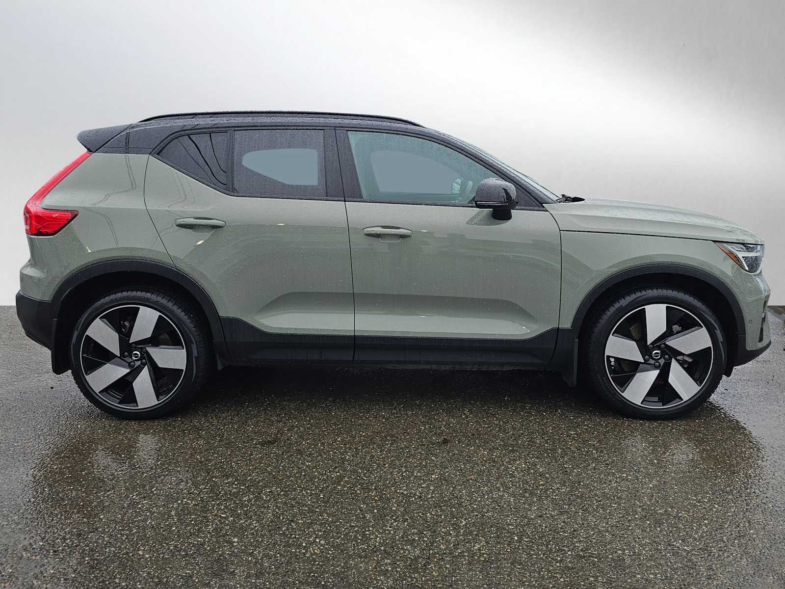 2023 Volvo XC40 Recharge Pure Electric Ultimate