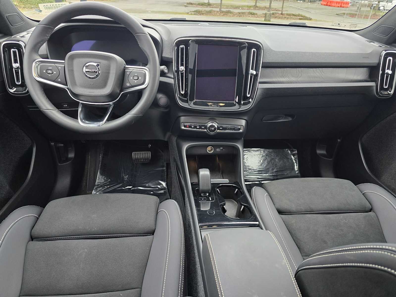 2023 Volvo XC40 Recharge Pure Electric Ultimate