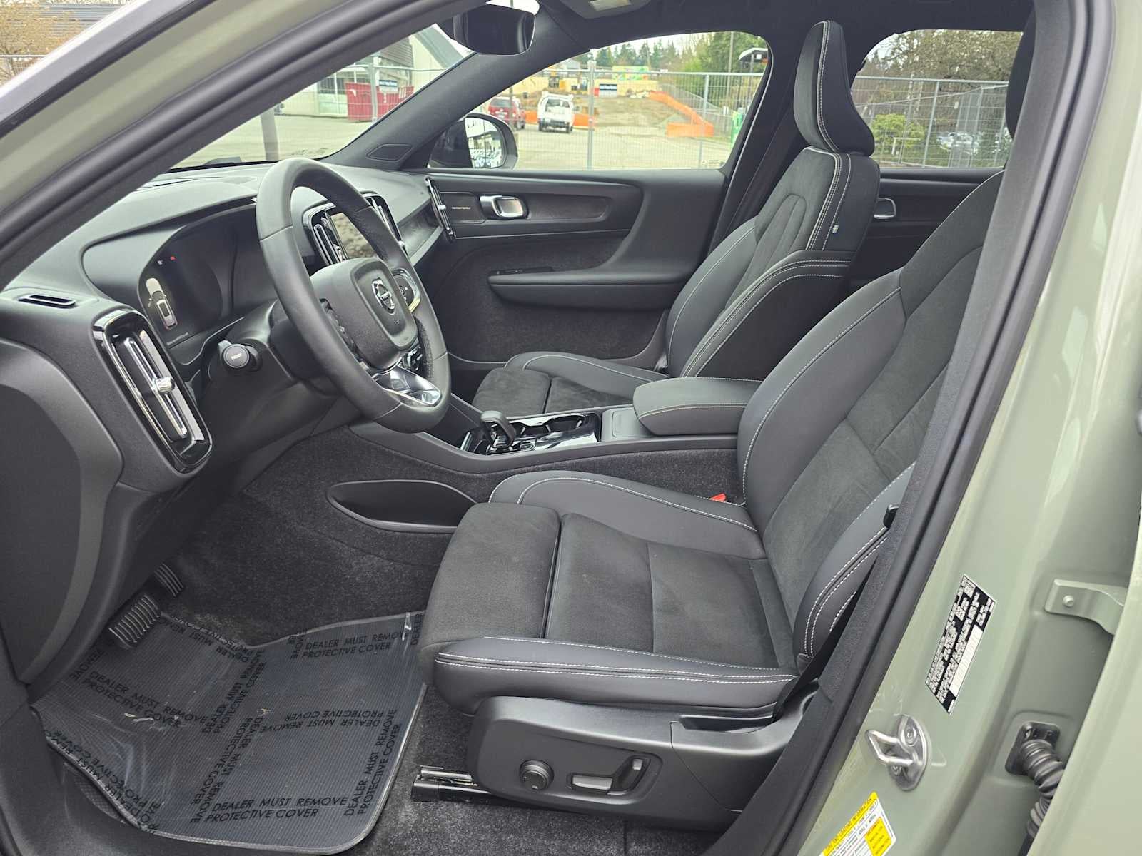 2023 Volvo XC40 Recharge Pure Electric Ultimate