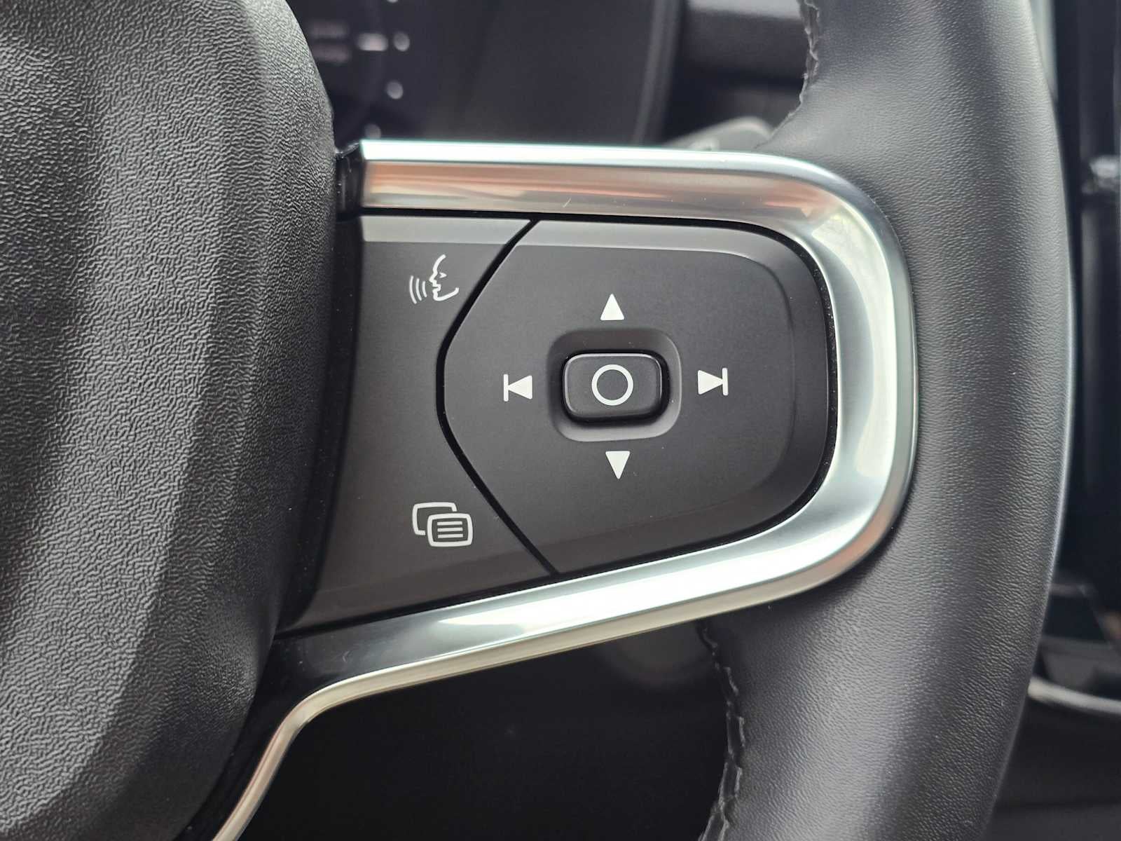 2023 Volvo XC40 Recharge Pure Electric Ultimate