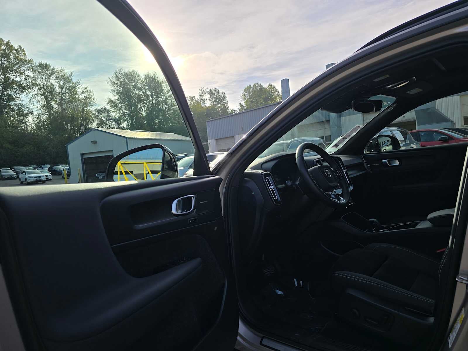2023 Volvo XC40 Recharge Pure Electric Ultimate