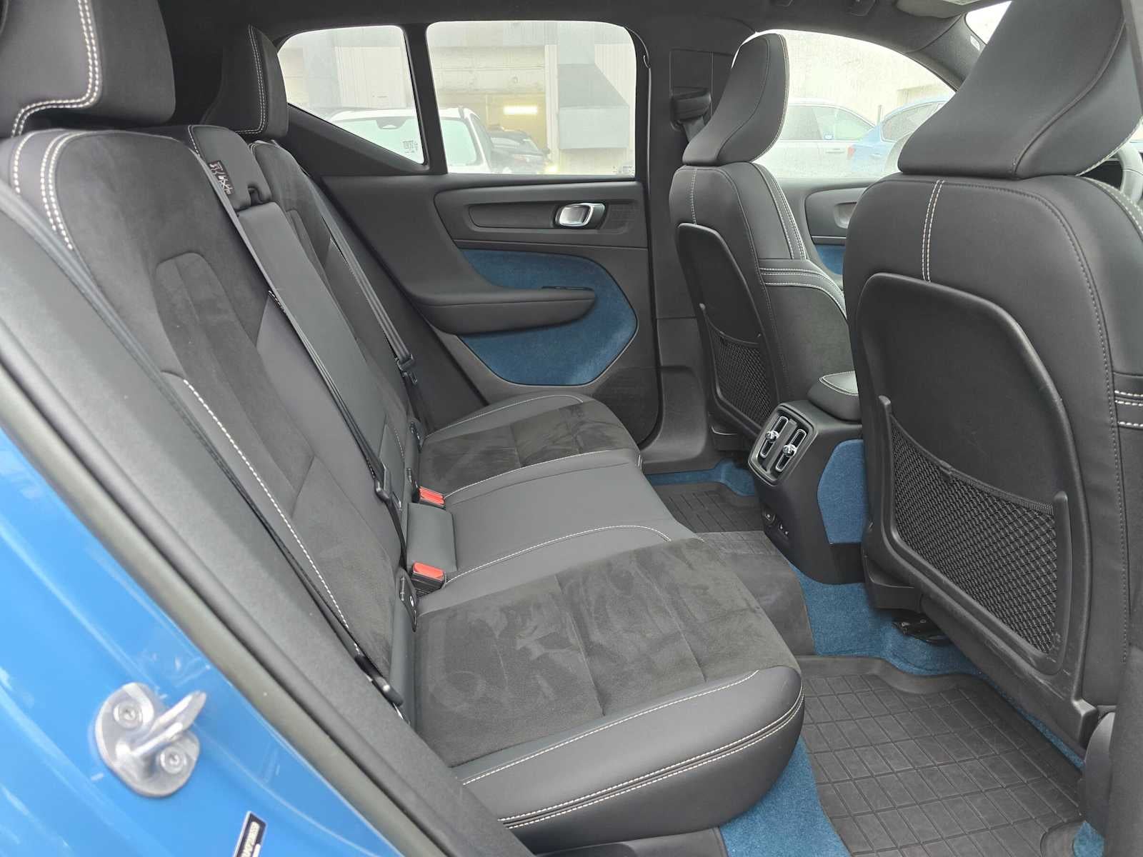 2023 Volvo XC40 Recharge Pure Electric Ultimate