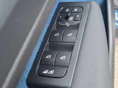 2023 Volvo XC40 Recharge Pure Electric Ultimate
