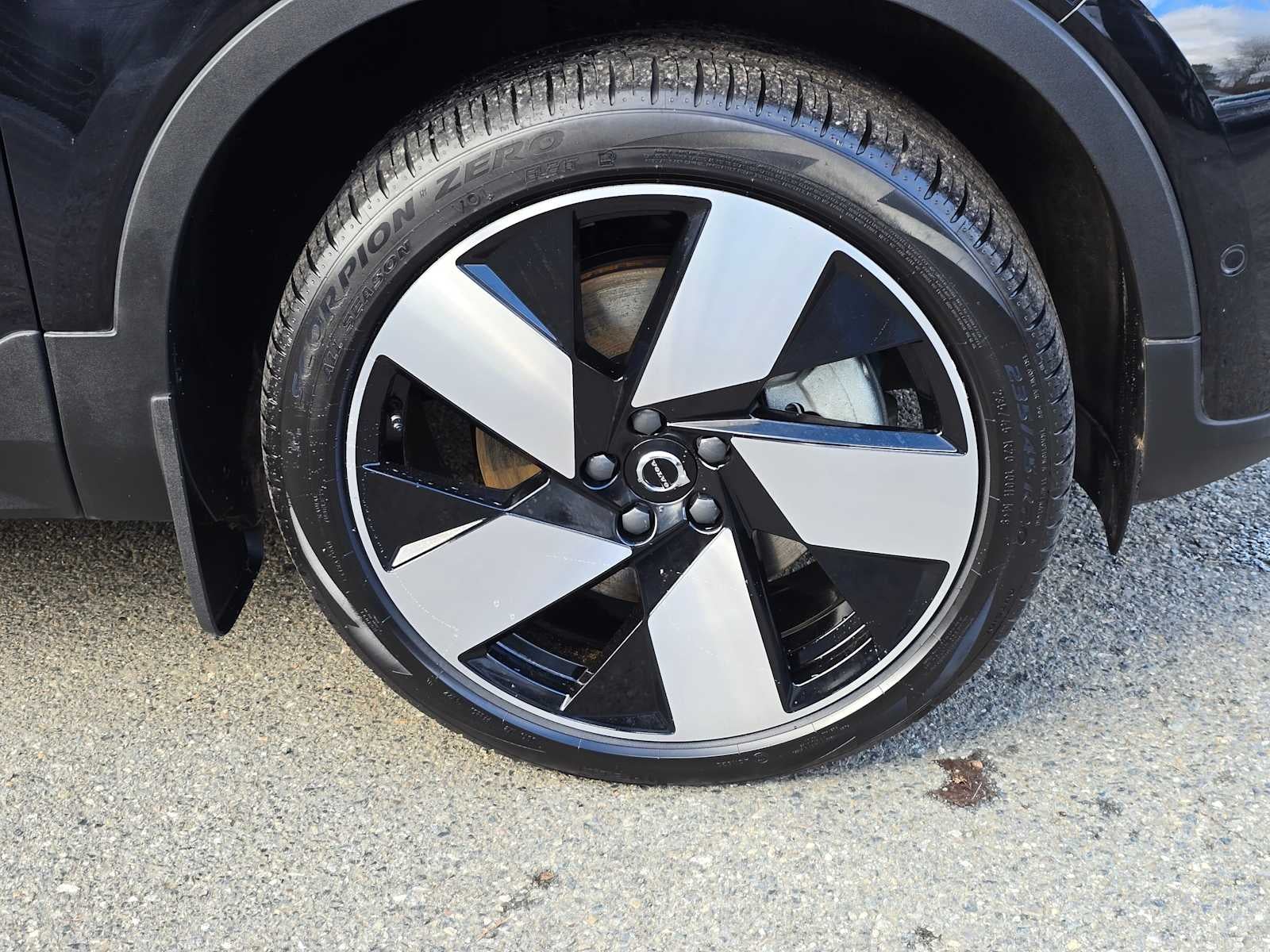 2023 Volvo XC40 Recharge Pure Electric Ultimate