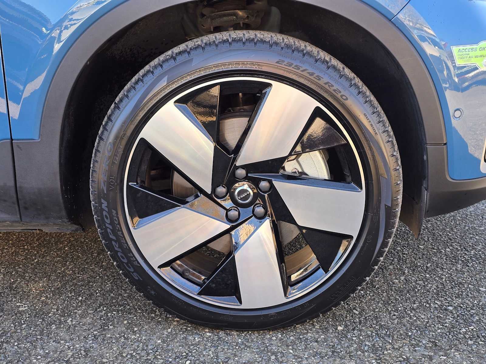 2023 Volvo XC40 Recharge Pure Electric Ultimate