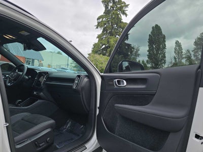 2023 Volvo XC40 Recharge Pure Electric Ultimate