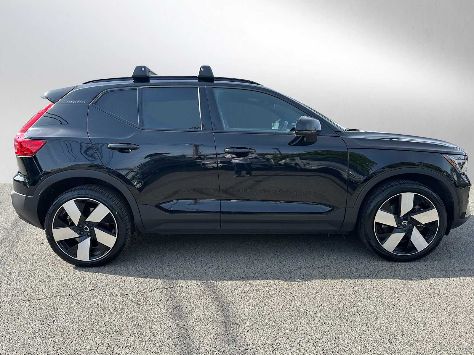 2023 Volvo XC40 Recharge Pure Electric Ultimate