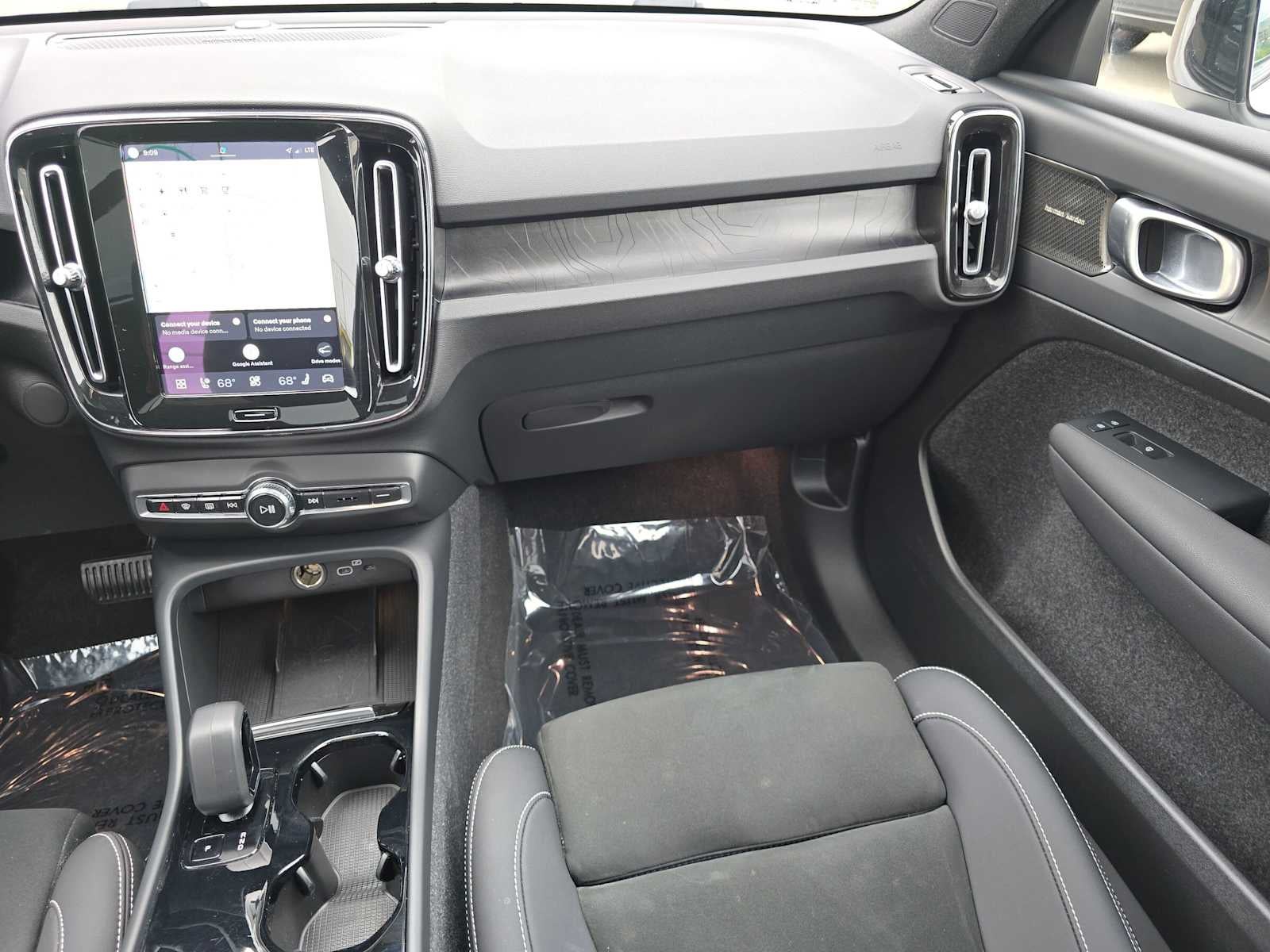 2023 Volvo XC40 Recharge Pure Electric Ultimate