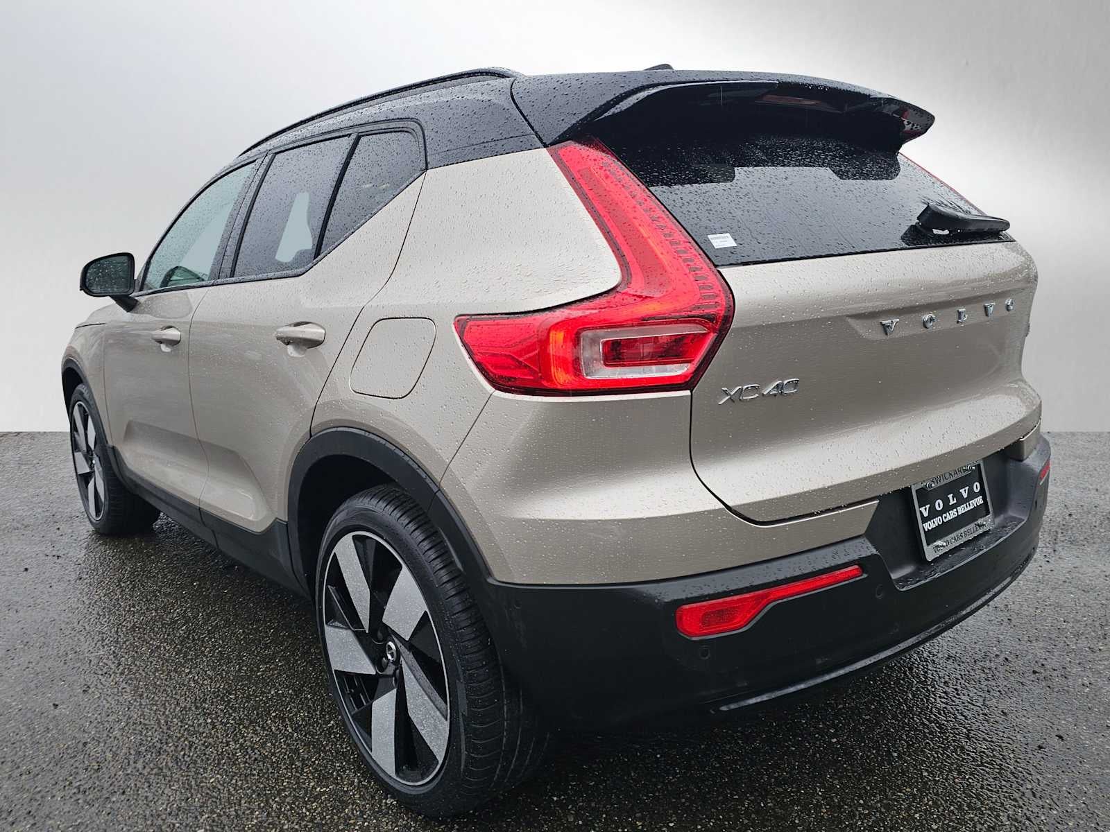 2023 Volvo XC40 Recharge Pure Electric Ultimate
