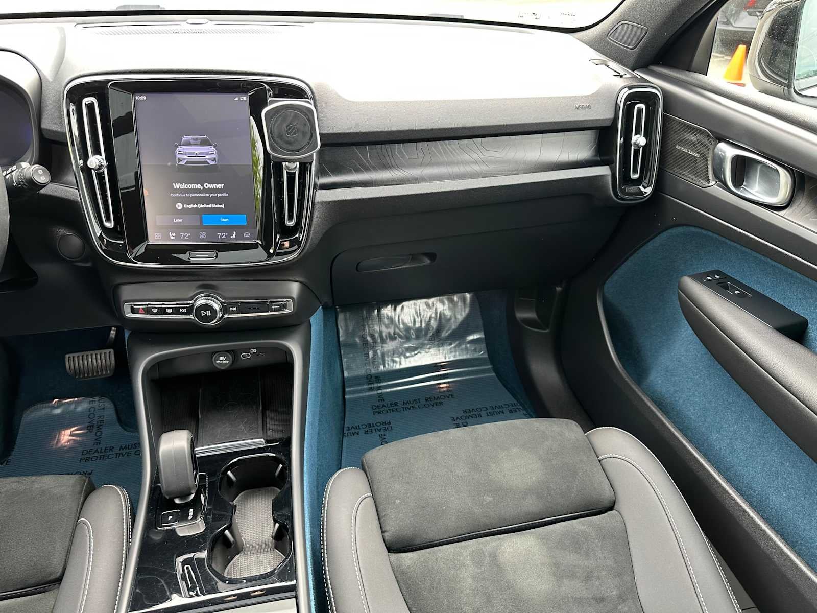 2023 Volvo XC40 Recharge Pure Electric Ultimate