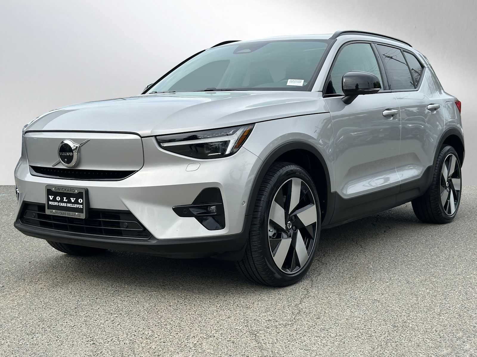 2023 Volvo XC40 Recharge Pure Electric Ultimate