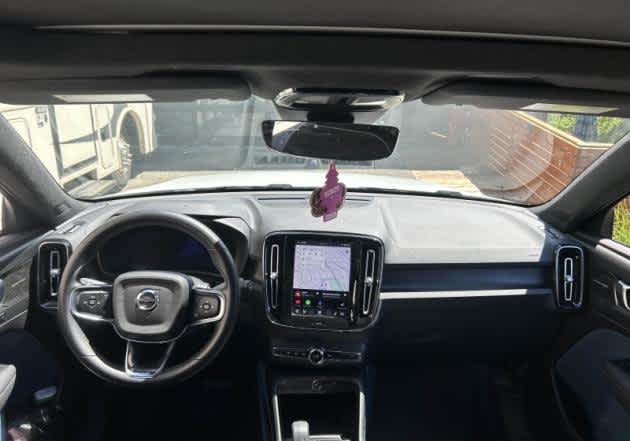 2023 Volvo XC40 Recharge Pure Electric Ultimate