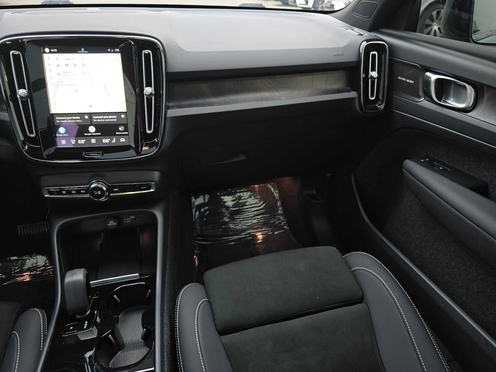 2023 Volvo XC40 Recharge Pure Electric Ultimate