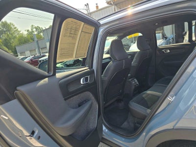 2023 Volvo XC40 Recharge Pure Electric Ultimate