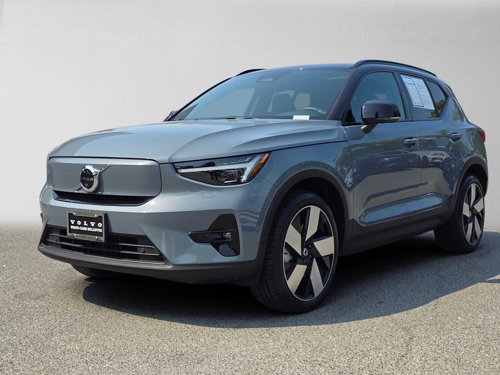 2023 Volvo XC40 Recharge Pure Electric Ultimate