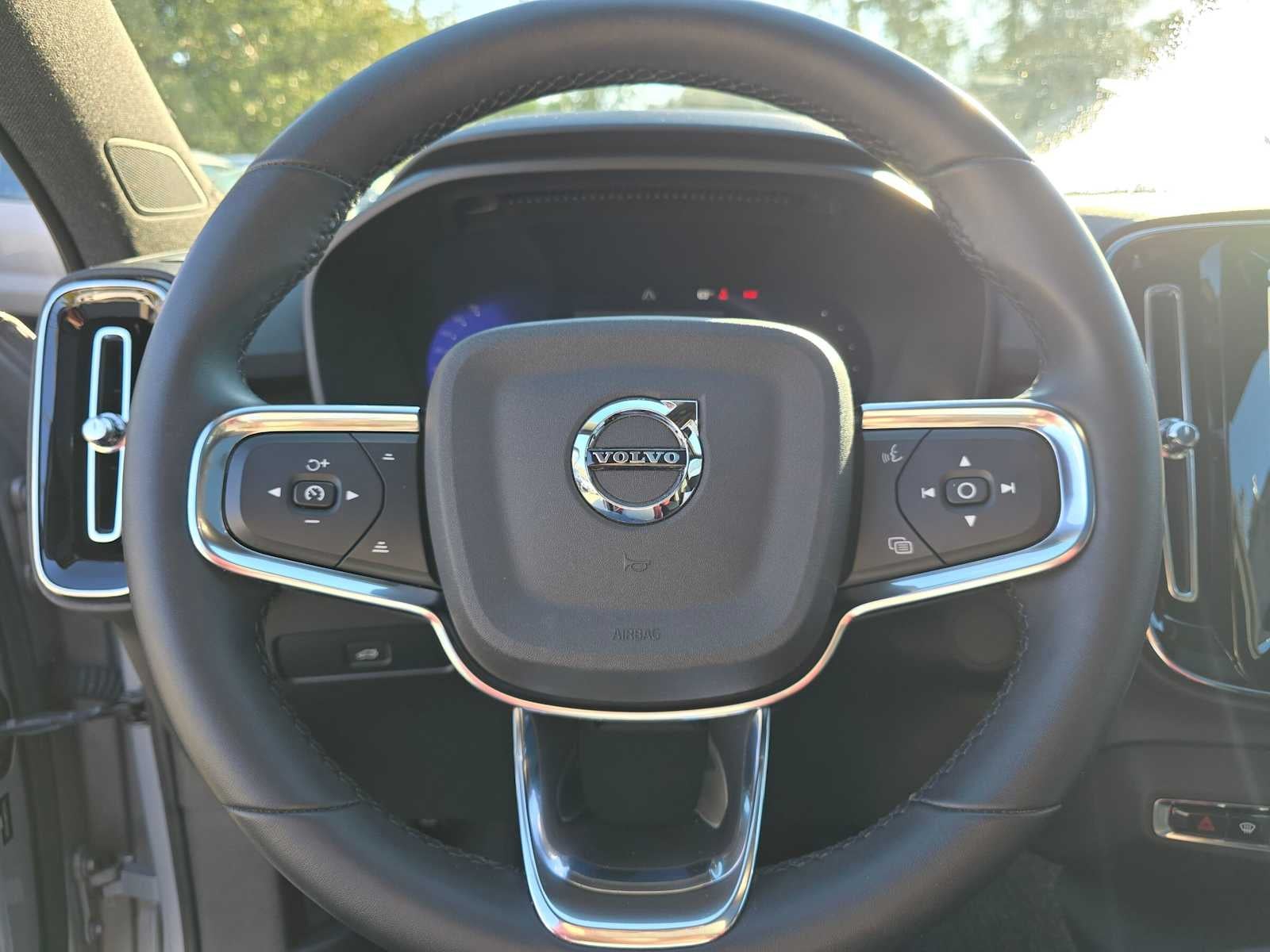 2023 Volvo XC40 Recharge Pure Electric Ultimate