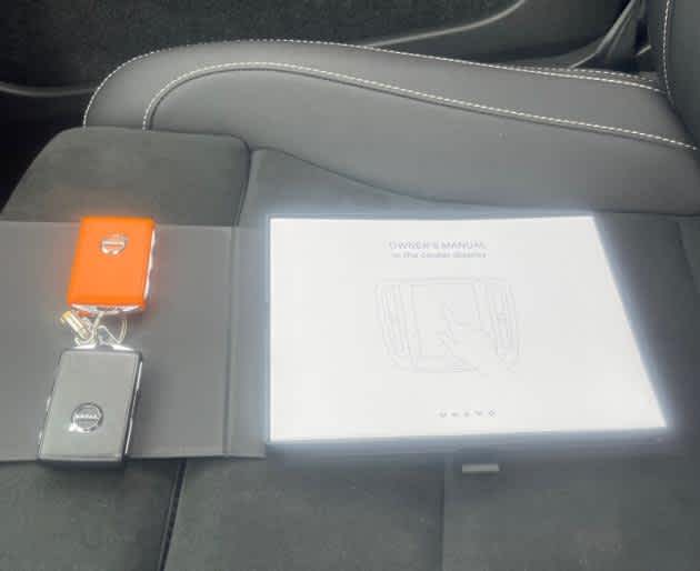 2023 Volvo XC40 Recharge Pure Electric Ultimate