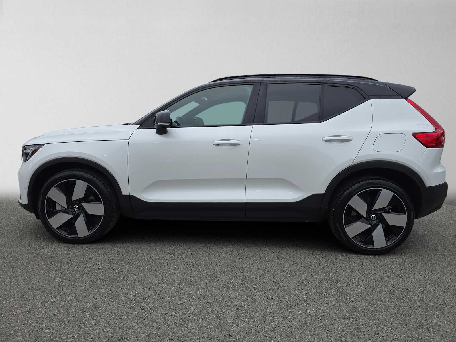 2023 Volvo XC40 Recharge Pure Electric Ultimate