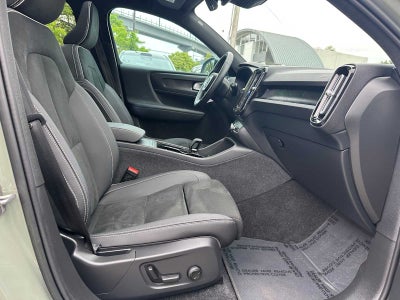 2023 Volvo XC40 Recharge Pure Electric Ultimate